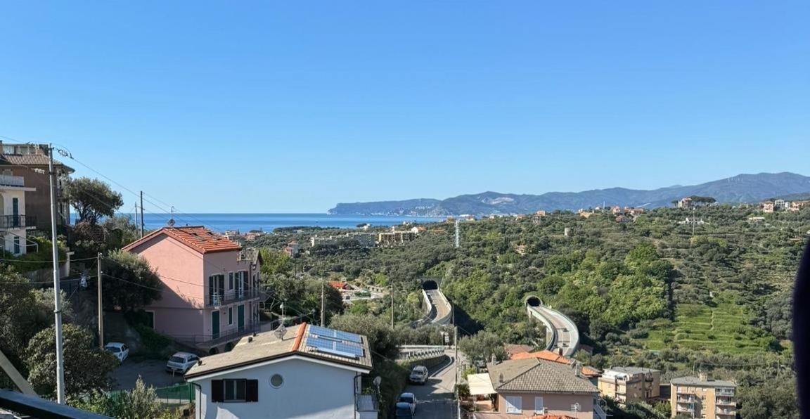 Casa Graziella Bed & Breakfast Celle Ligure Exterior foto