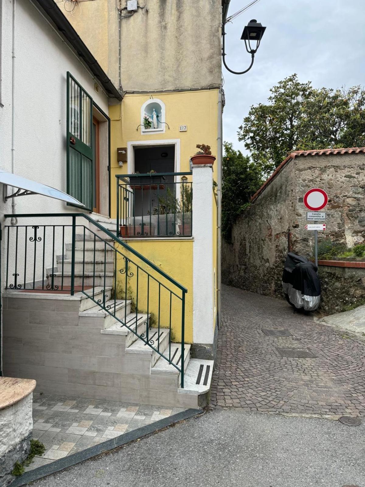 Casa Graziella Bed & Breakfast Celle Ligure Exterior foto